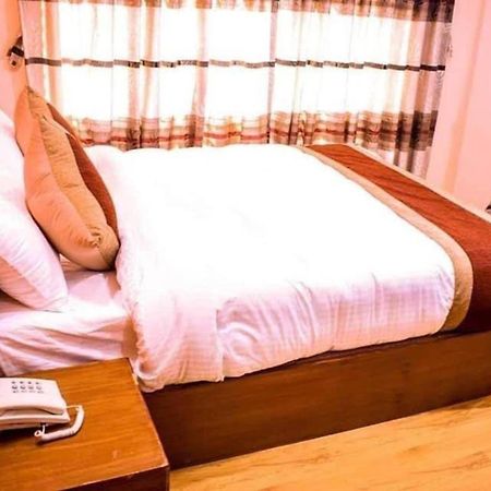 Kathmandu Peace Hotel Luaran gambar